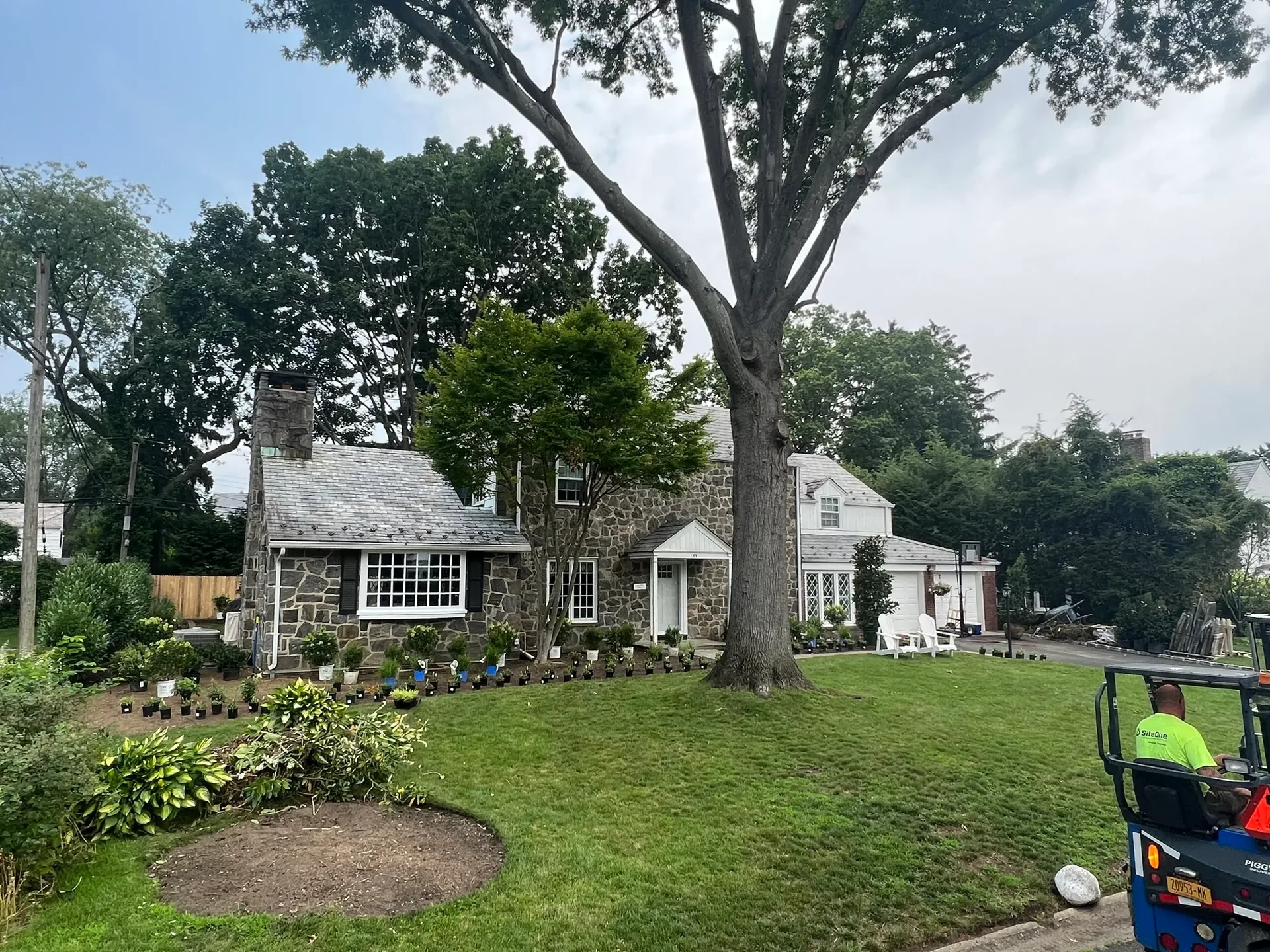 Watson Historic Home landscape in Manhasset, NY